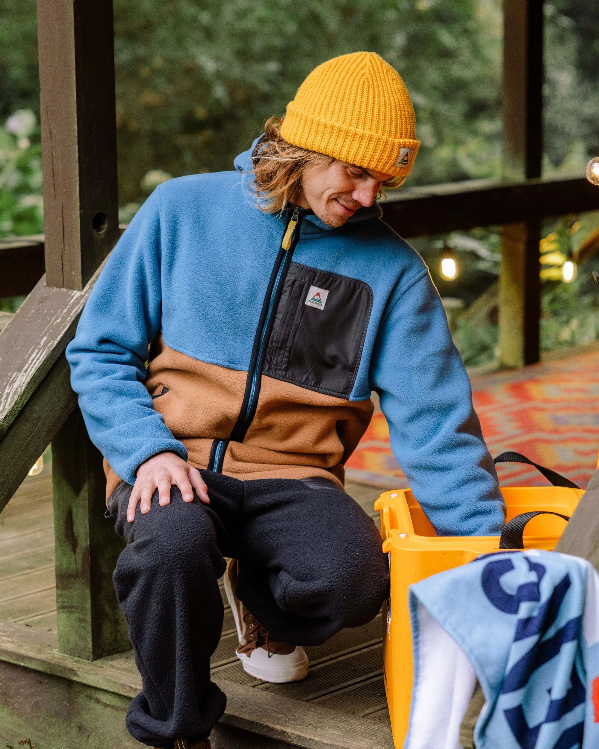 Loch Hooded Recycled Polar Fleece - Toffee/Blue Steel - Lifestyle