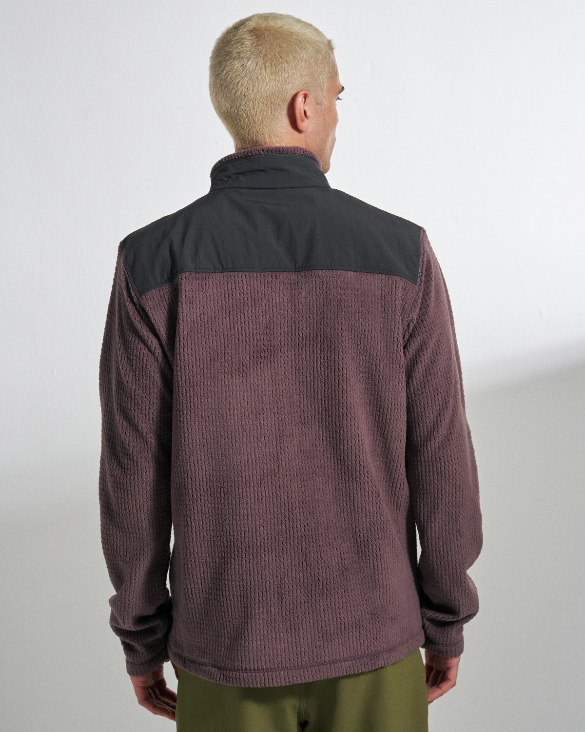 Venturescape Men's Fleece - Brambleberry - Studio Model