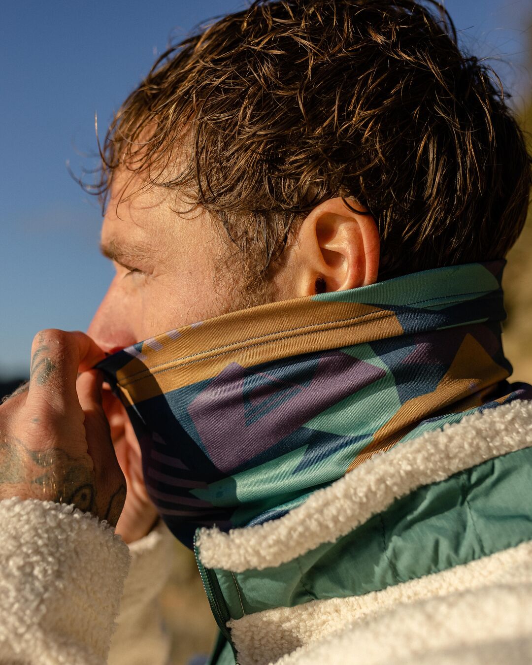 Male_Trail Recycled Gaiter - Deep Blue Camo Pattern